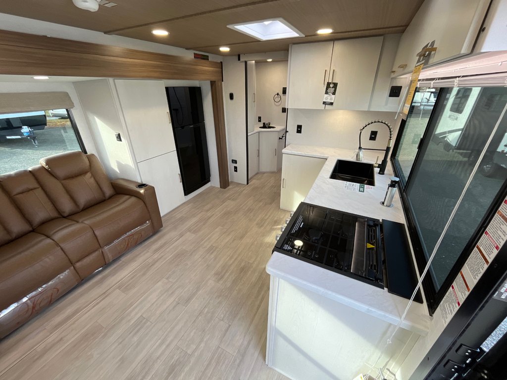 2026 Vibe by Forest River VBT2400RB VIBE in Terrace, British Columbia - 15 - w1024h768px