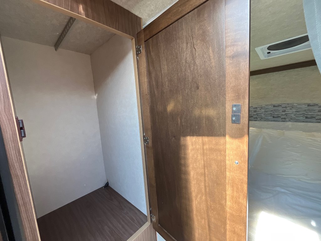 2026 Westland Travelaire 9.0W in Terrace, British Columbia - 24 - w1024h768px