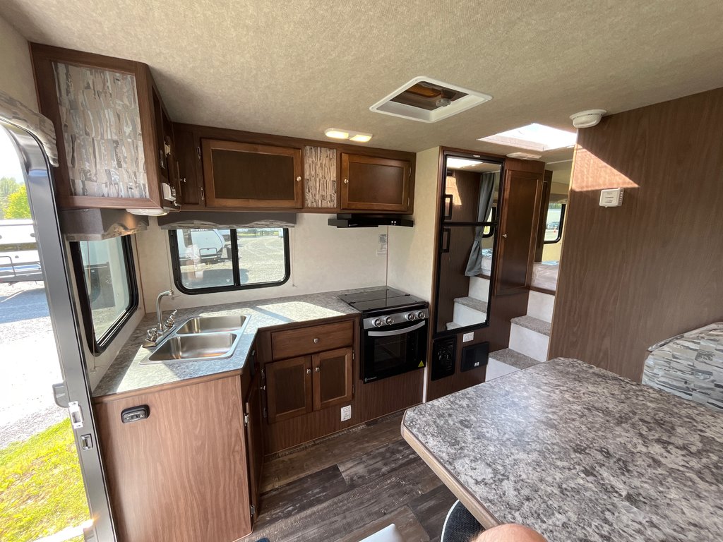 2026 Westland Travelaire 95SL in Terrace, British Columbia - 13 - w1024h768px