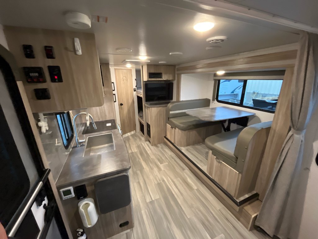 2021 Winnebago 2306BHS micro mini in Terrace, British Columbia - 10 - w1024h768px