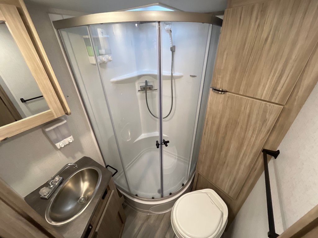 2021 Winnebago 2306BHS micro mini in Terrace, British Columbia - 17 - w1024h768px