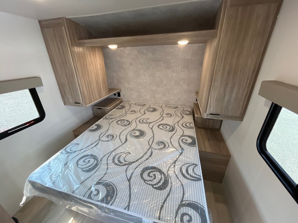 2025 Winnebago Access 25ML in Terrace, British Columbia - 14 - w1024h768px