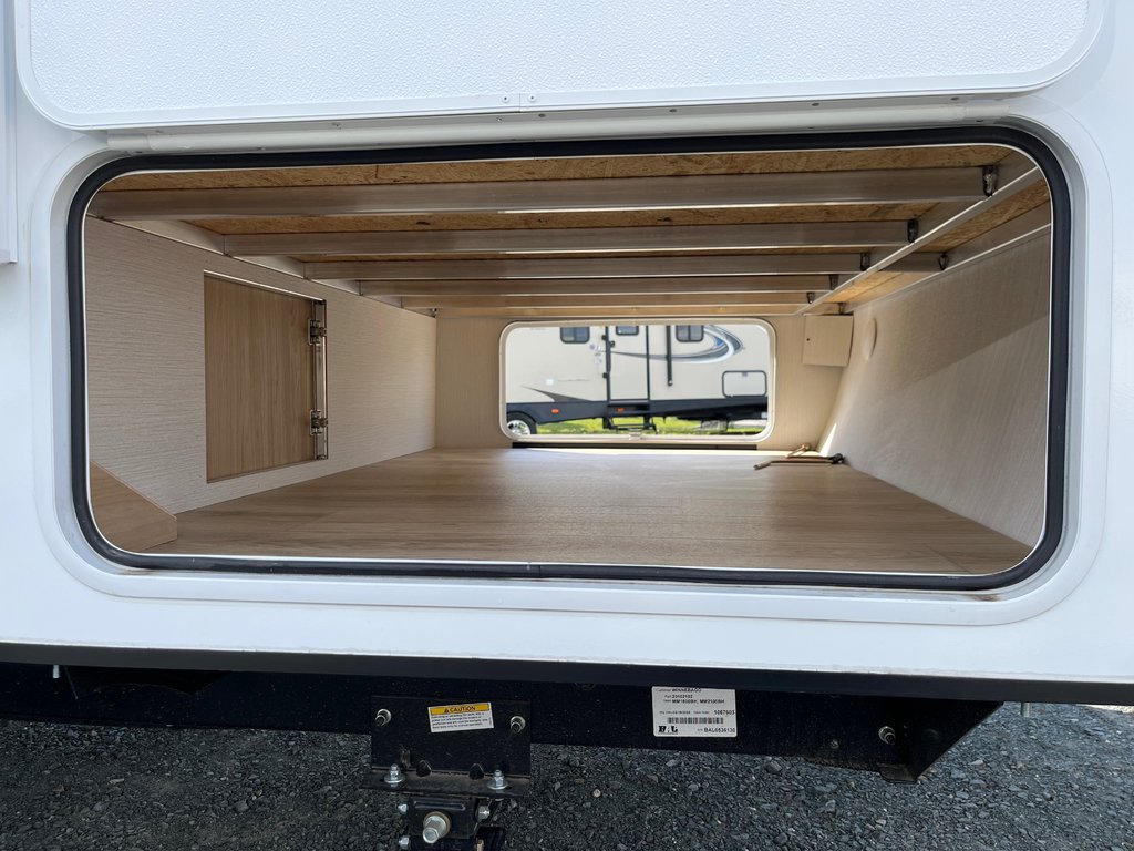 2026 Winnebago MICRO MINNIE 1800BH in Terrace, British Columbia - 8 - w1024h768px