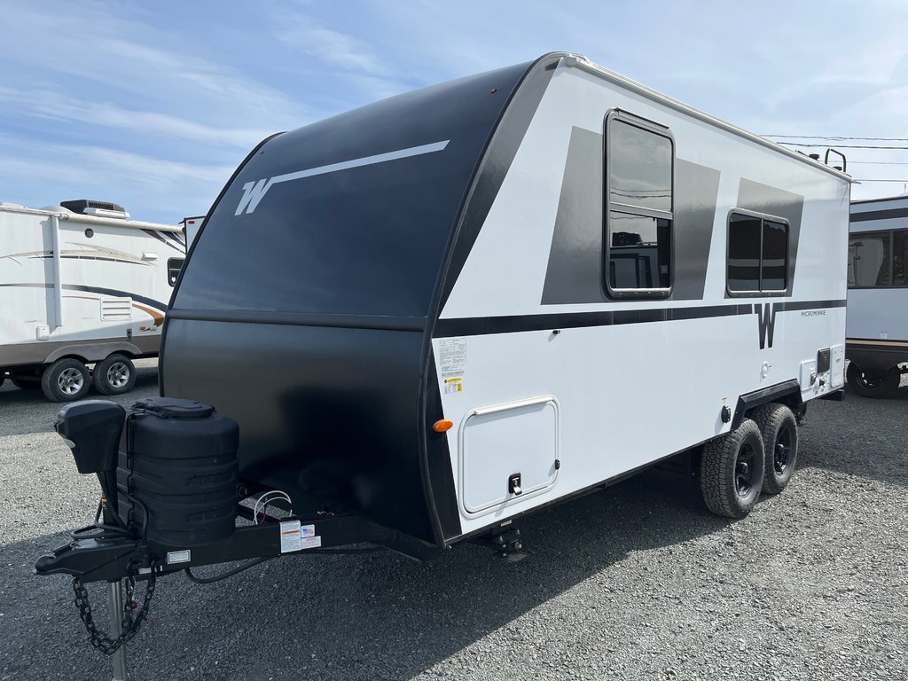 2026 Winnebago MICRO MINNIE 2000MRB in Terrace, British Columbia - 9 - w1024h768px