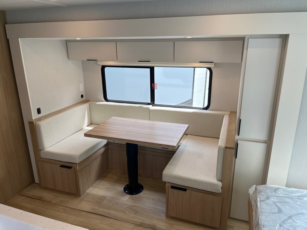 2026 Winnebago THRIVE 22MBH in Terrace, British Columbia - 12 - w1024h768px