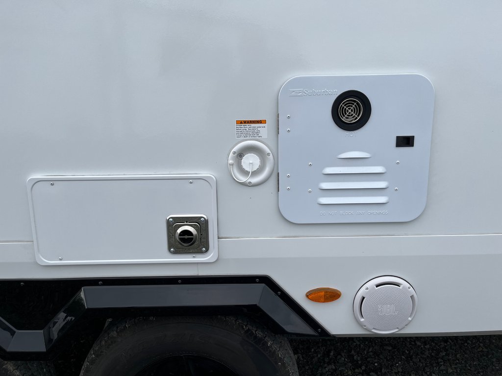 2026 Winnebago THRIVE 25RLS in Terrace, British Columbia - 5 - w1024h768px