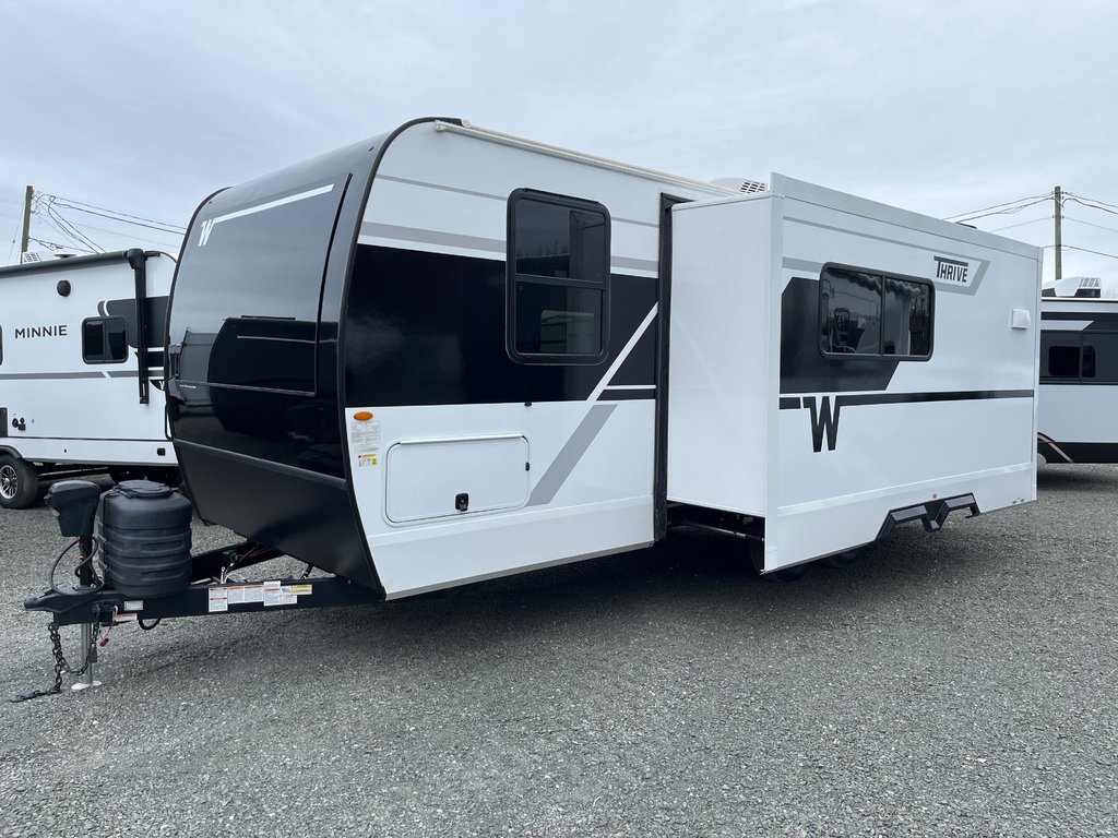 2026 Winnebago THRIVE 22MLS in Terrace, British Columbia - 3 - w1024h768px
