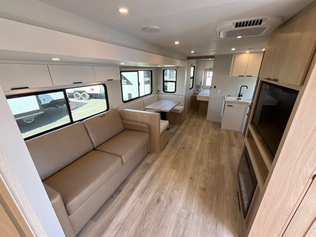 2026 Winnebago THRIVE 28BHS in Terrace, British Columbia - 18 - w1024h768px