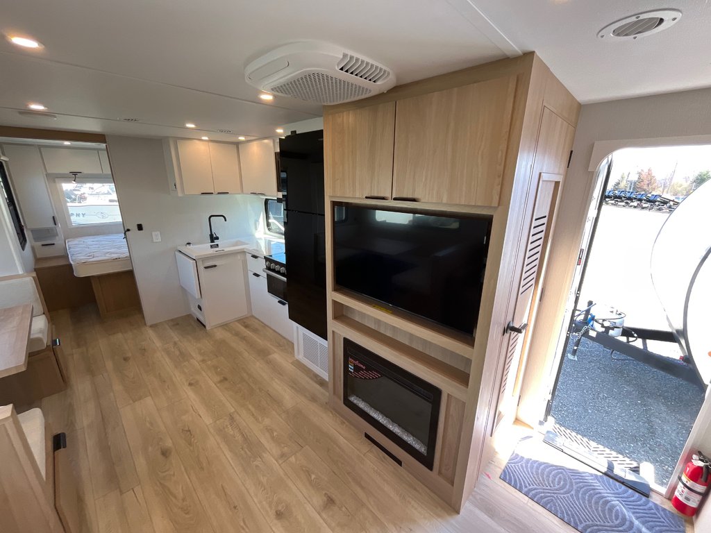 2026 Winnebago THRIVE 28BHS in Terrace, British Columbia - 12 - w1024h768px