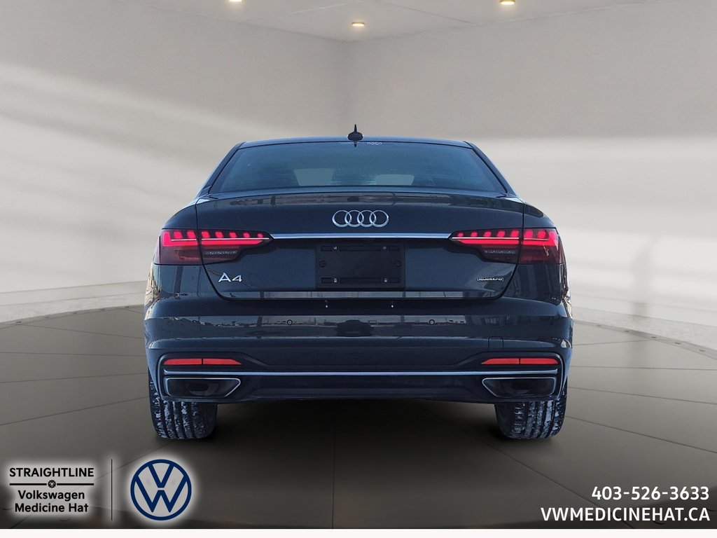 2023 Audi A4 Sedan Komfort-2