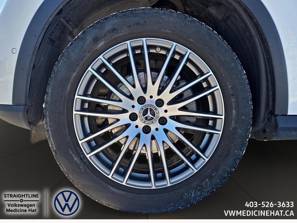 2024 Mercedes-Benz GLC 300-6