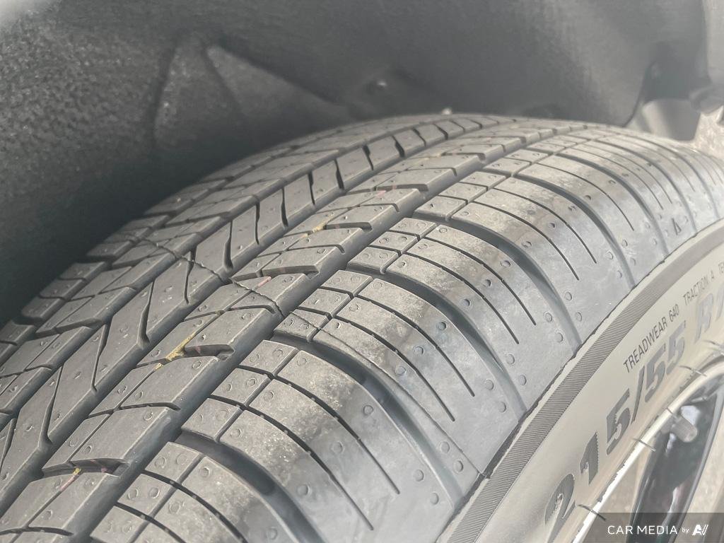 2025 Volkswagen Taos Trendline 4MOTION-6