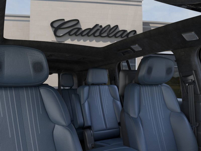 2025 Cadillac Escalade IQ Sport 2 in Brantford, Ontario - 24 - w1024h768px