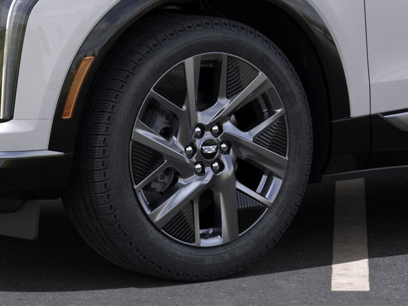 2025 Cadillac OPTIQ Luxury 2 in Brantford, Ontario - 9 - w1024h768px