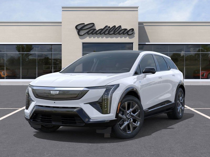 2026 Cadillac OPTIQ Luxury in Brantford, Ontario - 6 - w1024h768px