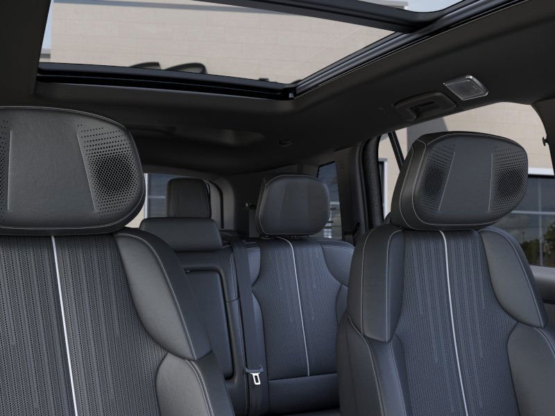 2026 Cadillac Vistiq Sport in Brantford, Ontario - 24 - w1024h768px