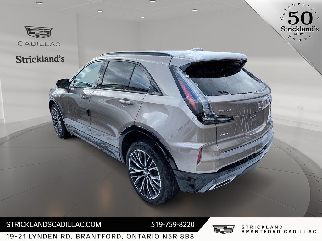 2025  XT4 Sport in Brantford, Ontario - 4 - w1024h768px