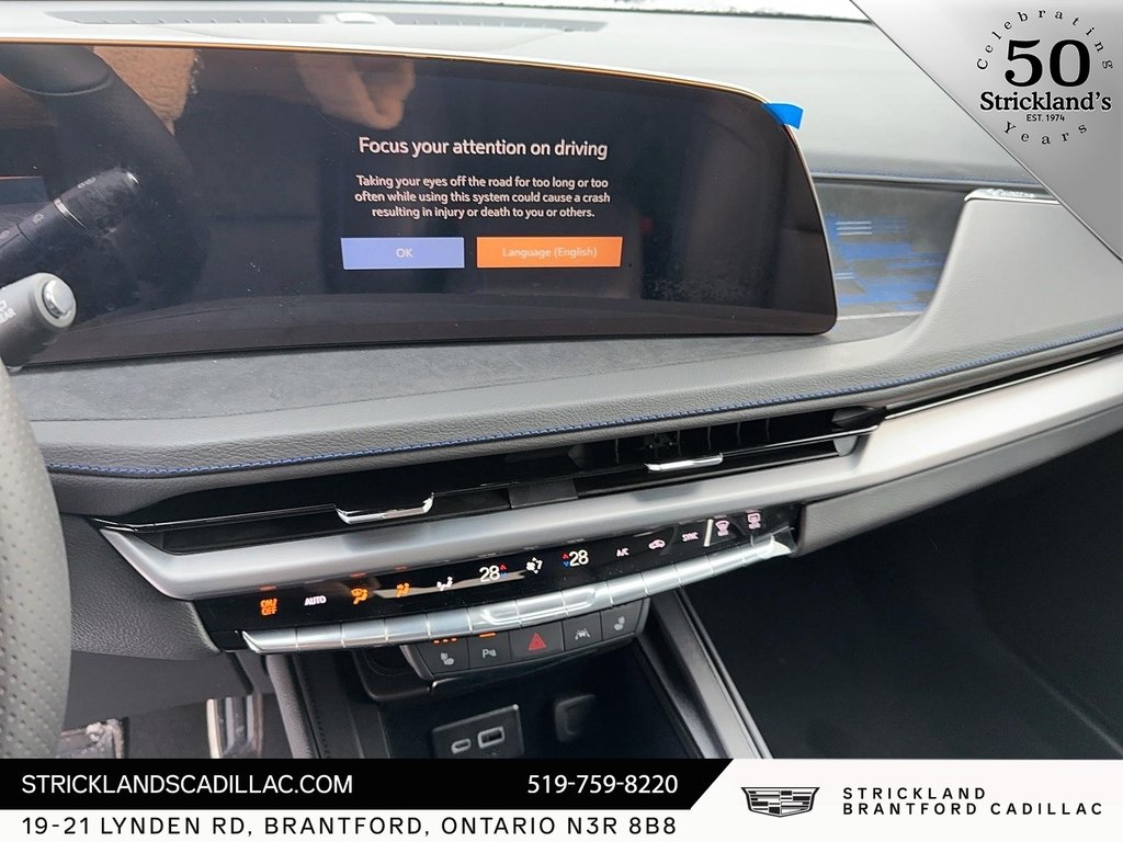 2025 Cadillac XT4 Sport in Brantford, Ontario - 10 - w1024h768px