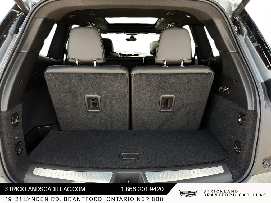 2024  XT6 AWD 4dr Premium Luxury in Brantford, Ontario - 6 - w1024h768px