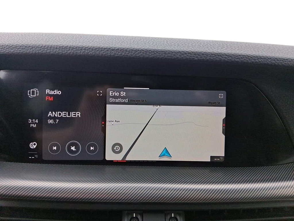 2021 Alfa Romeo Stelvio Ti AWD in Stratford, Ontario - 22 - w1024h768px