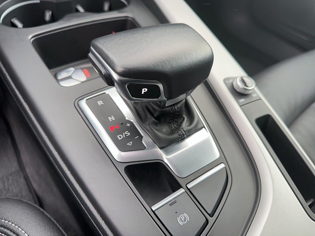 2023 Audi A4 45 2.0T Komfort quattro 7sp S Tronic in Stratford, Ontario - 13 - w1024h768px