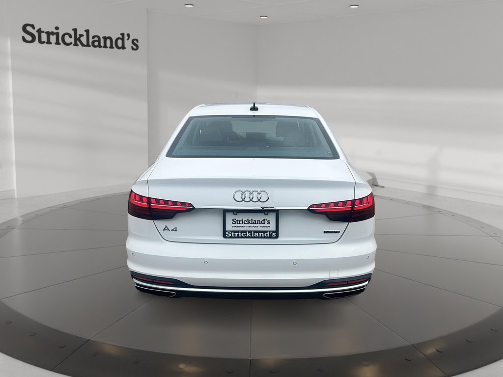 2023 Audi A4 45 2.0T Komfort quattro 7sp S Tronic in Stratford, Ontario - 3 - w1024h768px