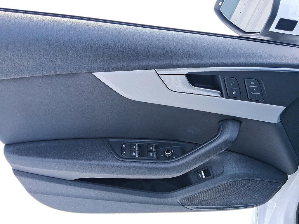 2024 Audi A4 45 2.0T Komfort quattro 7sp S Tronic in Stratford, Ontario - 11 - w1024h768px