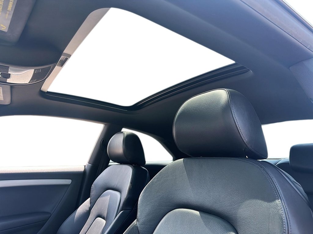 2014 Audi A5 2.0 8sp Tiptronic Progressiv Cpe in Stratford, Ontario - 15 - w1024h768px