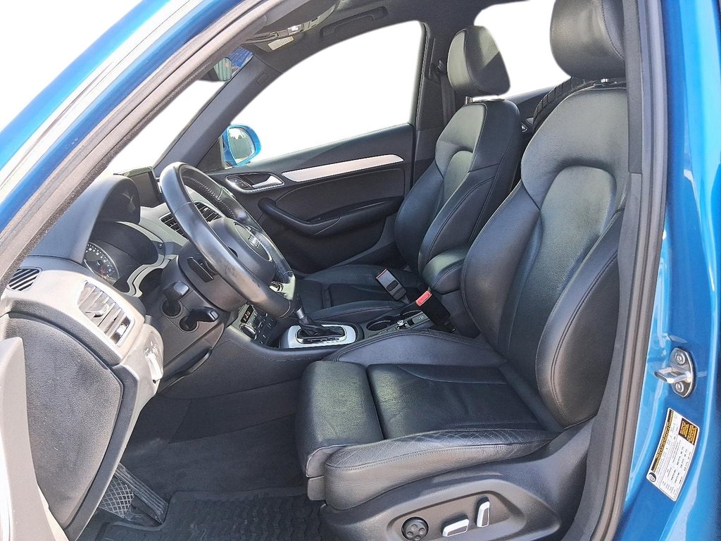 2018 Audi Q3 2.0T Technik quattro 6sp Tiptronic in Stratford, Ontario - 8 - w1024h768px