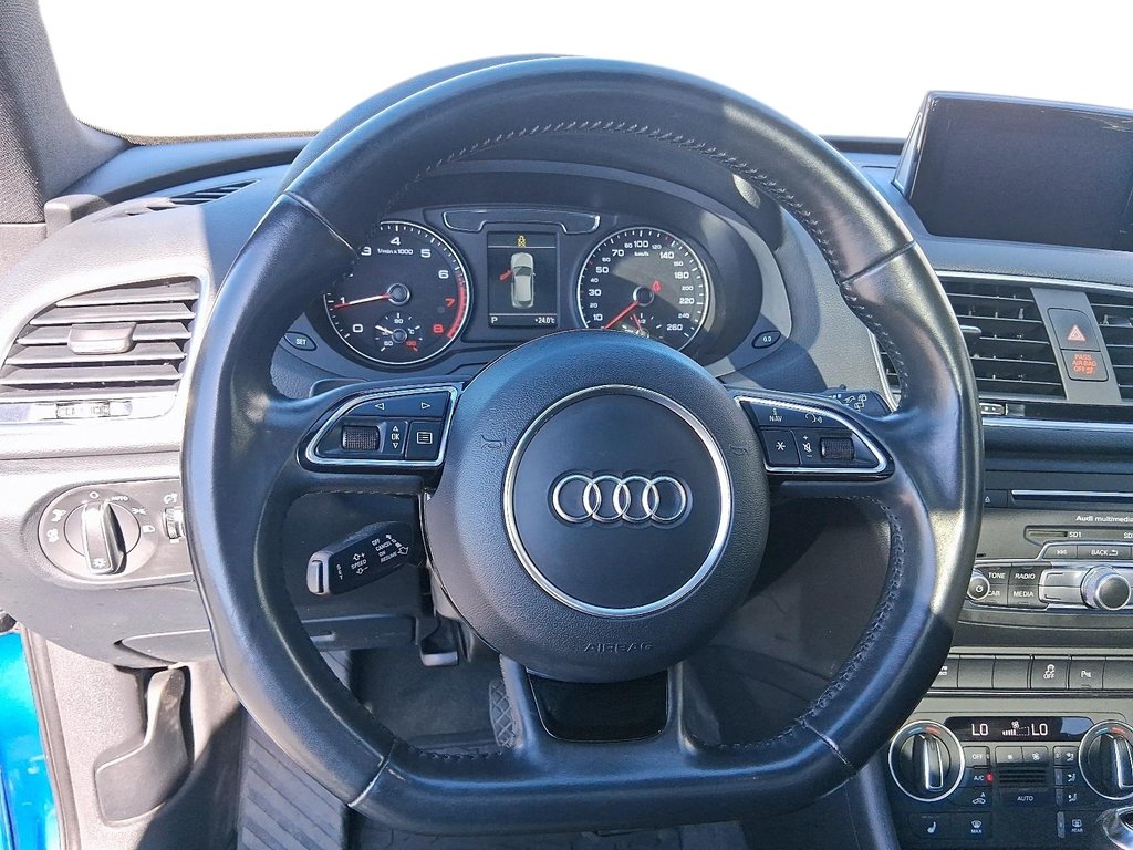 2018 Audi Q3 2.0T Technik quattro 6sp Tiptronic in Stratford, Ontario - 11 - w1024h768px