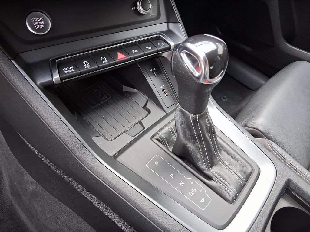 2020 Audi Q3 45 2.0T Progressiv quattro 8sp Tiptronic in Stratford, Ontario - 18 - w1024h768px