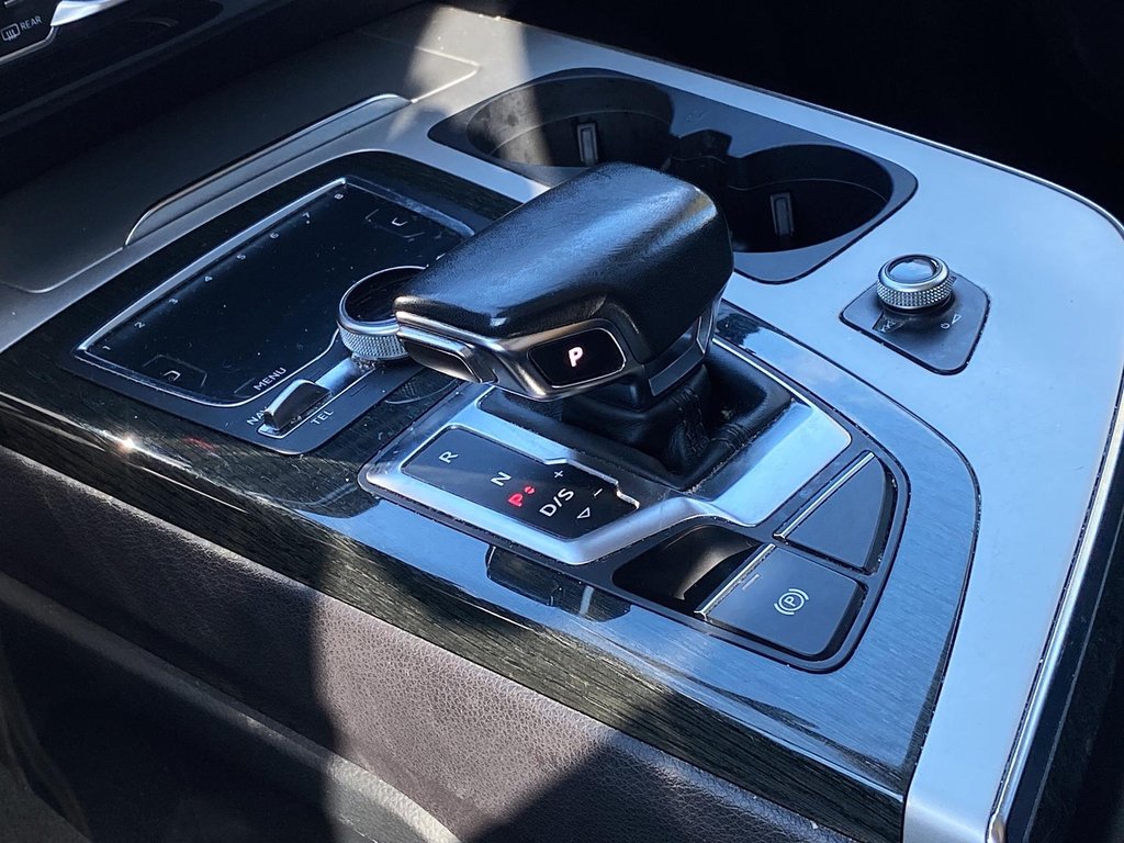 2018 Audi Q7 3.0T Technik quattro 8sp Tiptronic in Stratford, Ontario - 12 - w1024h768px