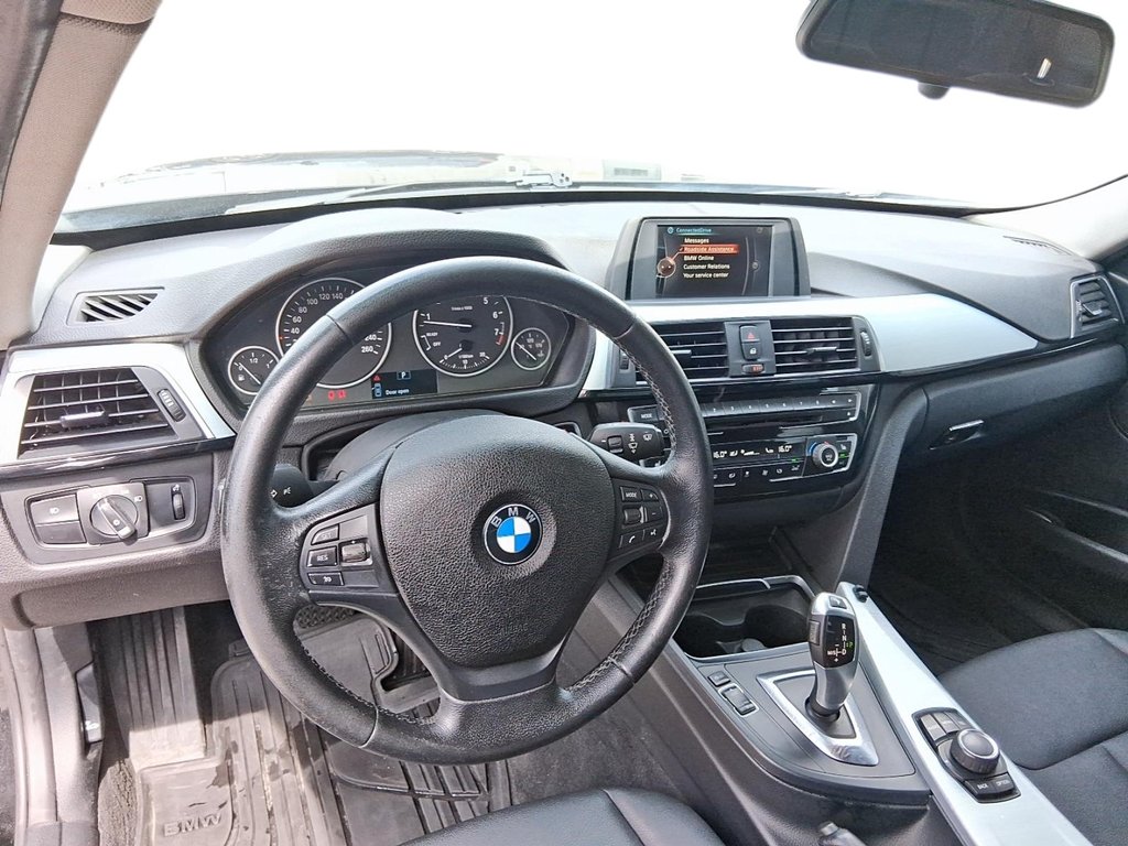 2016 BMW 320i xDrive Sedan in Stratford, Ontario - 10 - w1024h768px