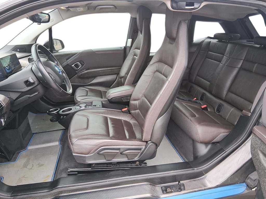 2017 BMW i3 4DR HB W/RANGE EXTENDER in Stratford, Ontario - 11 - w1024h768px
