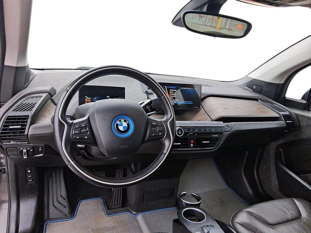 2017 BMW i3 4DR HB W/RANGE EXTENDER in Stratford, Ontario - 12 - w1024h768px