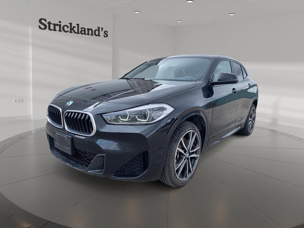 2022  X2 XDrive 28i in Stratford, Ontario - 1 - w1024h768px