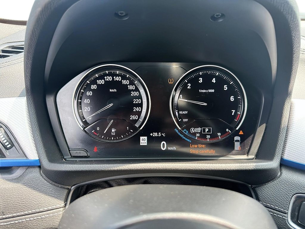2022 BMW X2 XDrive 28i in Stratford, Ontario - 12 - w1024h768px
