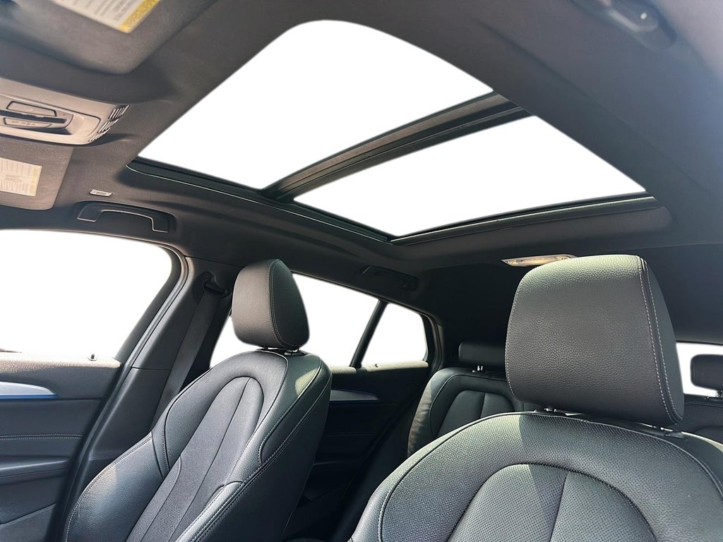 2022 BMW X2 XDrive 28i in Stratford, Ontario - 14 - w1024h768px