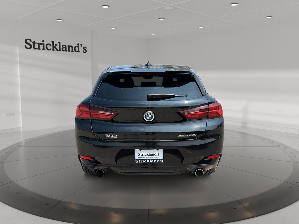 2022 BMW X2 XDrive 28i in Stratford, Ontario - 3 - w1024h768px