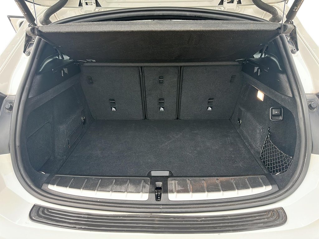 2022 BMW X2 XDrive28i in Stratford, Ontario - 6 - w1024h768px