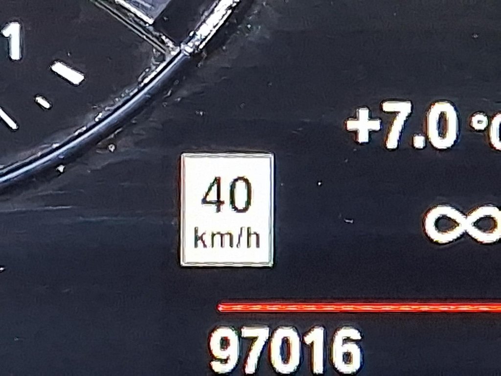 2022 BMW X2 xDrive28i in Stratford, Ontario - 14 - w1024h768px