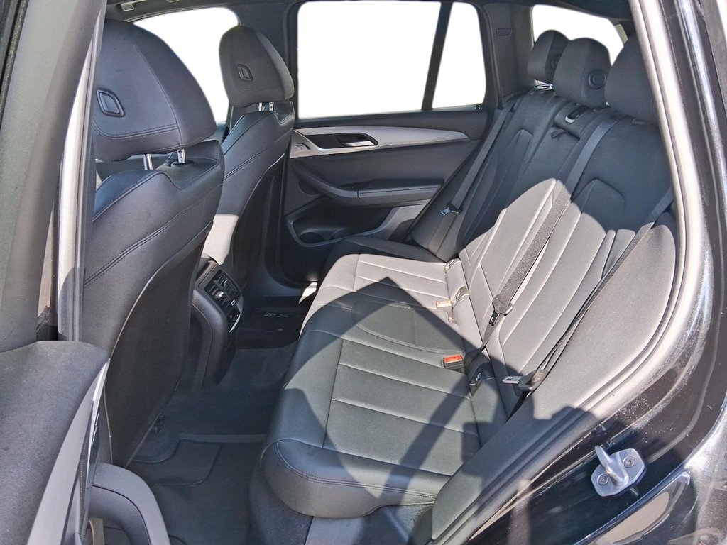2019 BMW X3 xDrive30i in Stratford, Ontario - 10 - w1024h768px