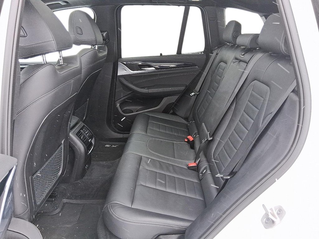 2022 BMW X3 xDrive30i in Stratford, Ontario - 9 - w1024h768px
