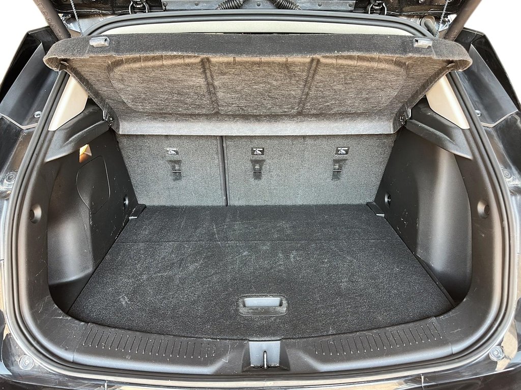 2024 Buick Encore GX Sport Touring AWD in Stratford, Ontario - 6 - w1024h768px