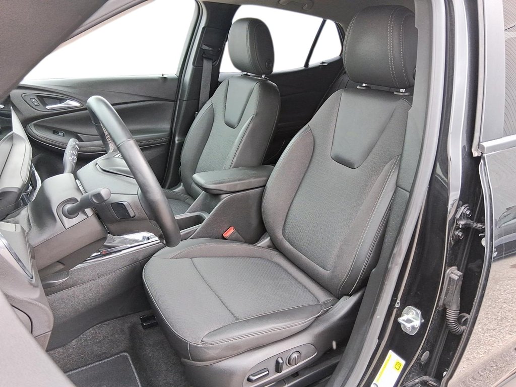 2024 Buick Encore GX Preferred AWD in Stratford, Ontario - 9 - w1024h768px