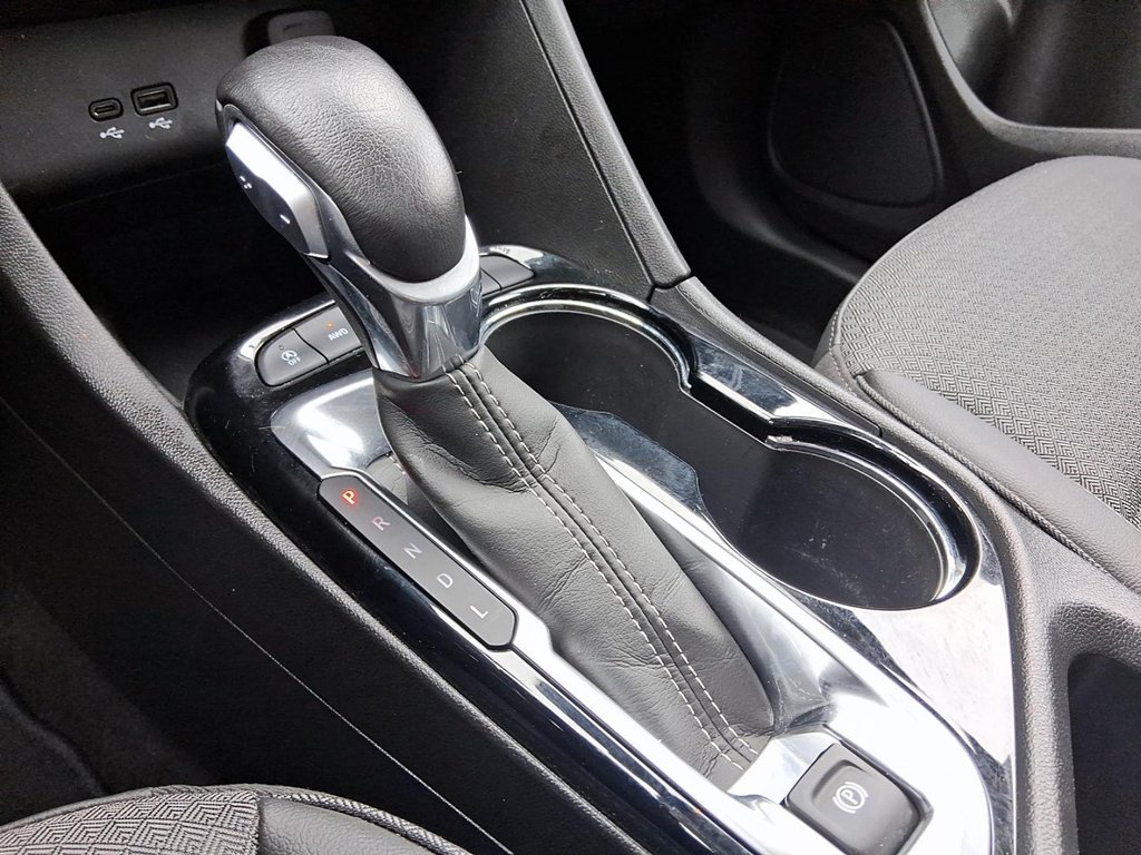 2024 Buick Encore GX Preferred AWD in Stratford, Ontario - 17 - w1024h768px