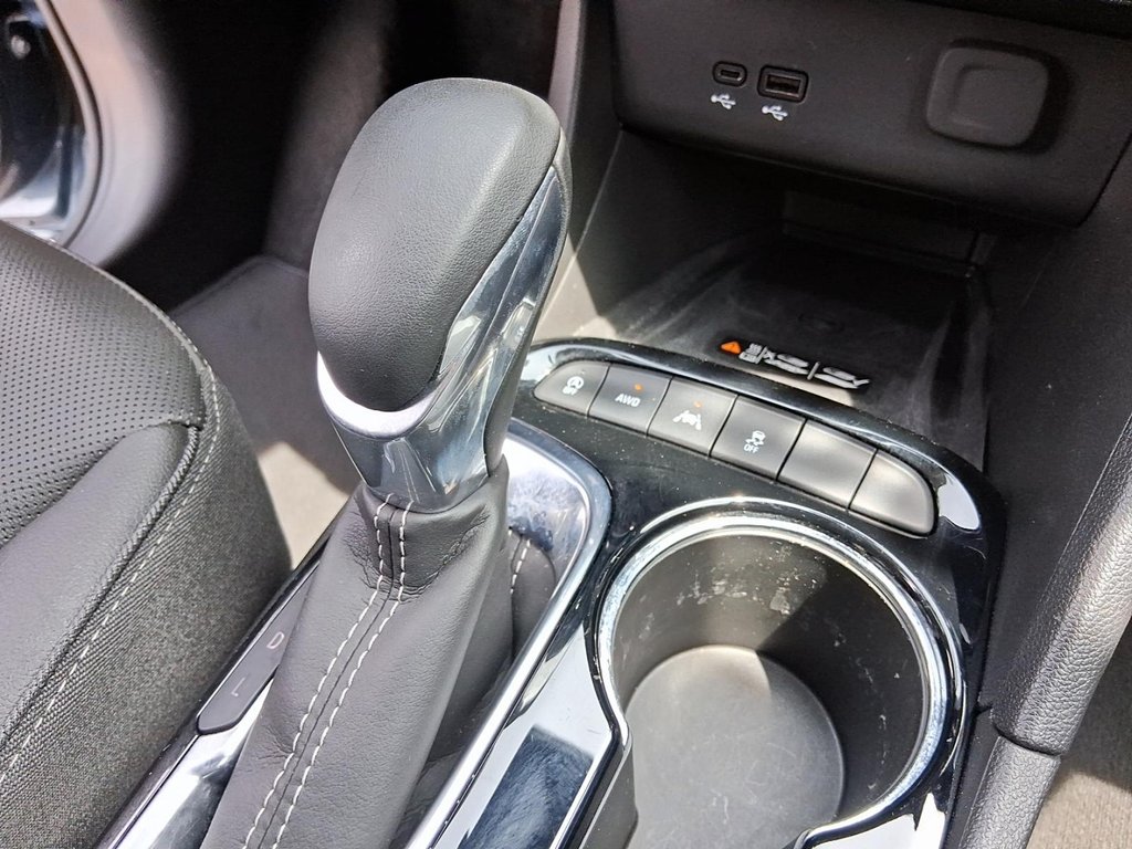 2024 Buick Encore GX Sport Touring AWD in Stratford, Ontario - 18 - w1024h768px