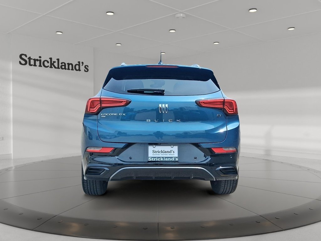 2024 Buick Encore GX Sport Touring AWD in Stratford, Ontario - 3 - w1024h768px