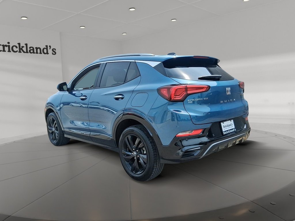 2024 Buick Encore GX Sport Touring AWD in Stratford, Ontario - 4 - w1024h768px