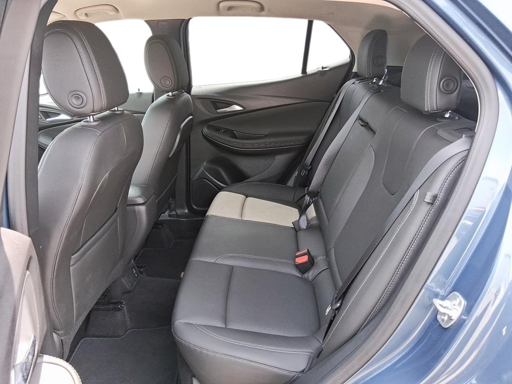 2024 Buick Encore GX Sport Touring AWD in Stratford, Ontario - 10 - w1024h768px